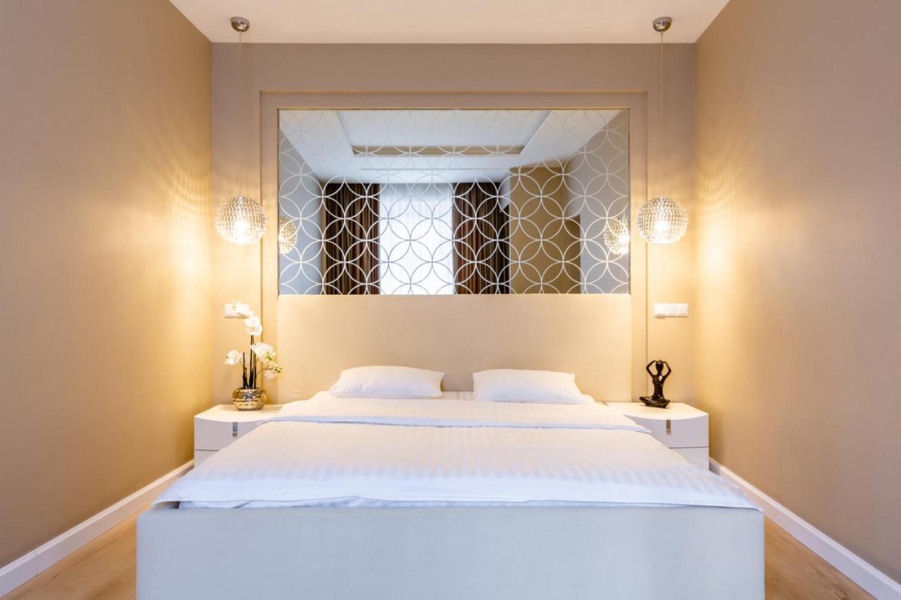 Балабана 6 Apartment Lviv Ngoại thất bức ảnh