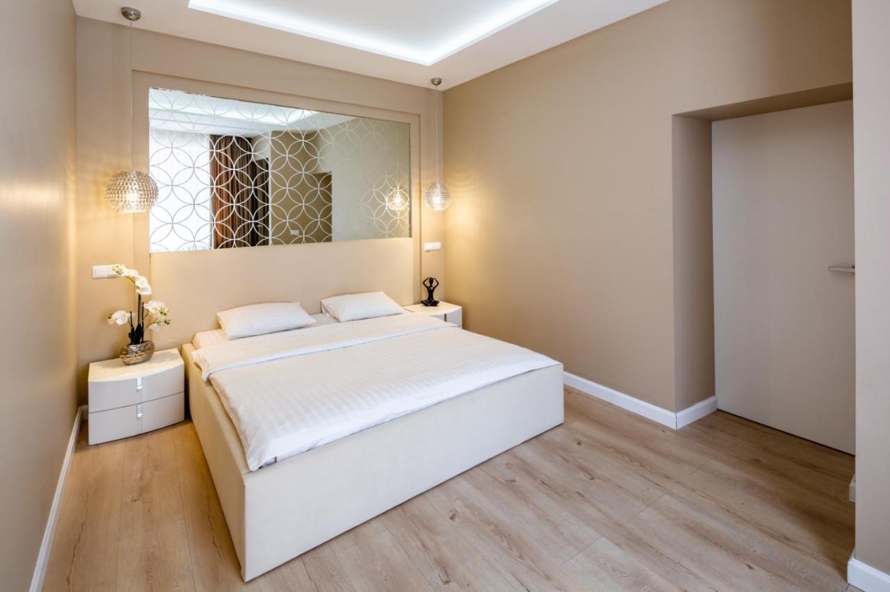 Балабана 6 Apartment Lviv Ngoại thất bức ảnh